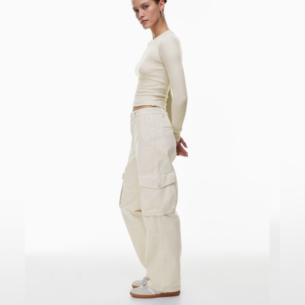 TNA troop cargo pants White size  6 New retail $98